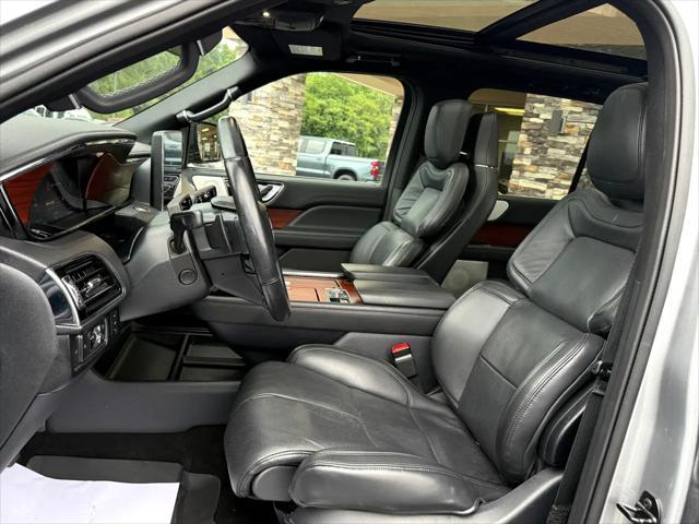 used 2022 Lincoln Navigator car, priced at $59,999
