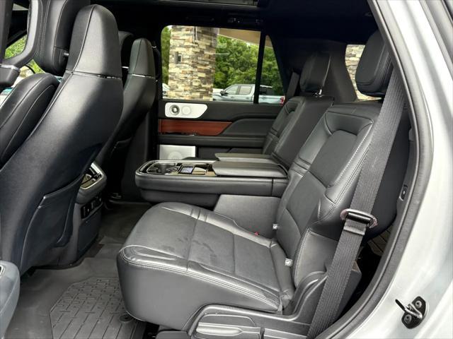 used 2022 Lincoln Navigator car, priced at $59,999