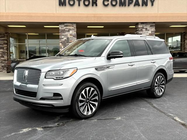 used 2022 Lincoln Navigator car, priced at $59,999