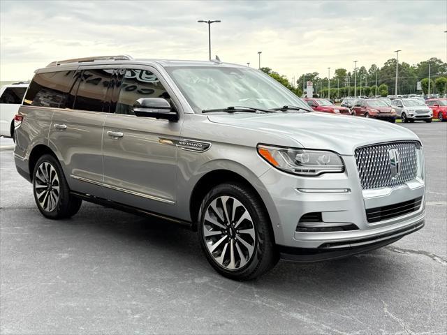 used 2022 Lincoln Navigator car, priced at $59,999
