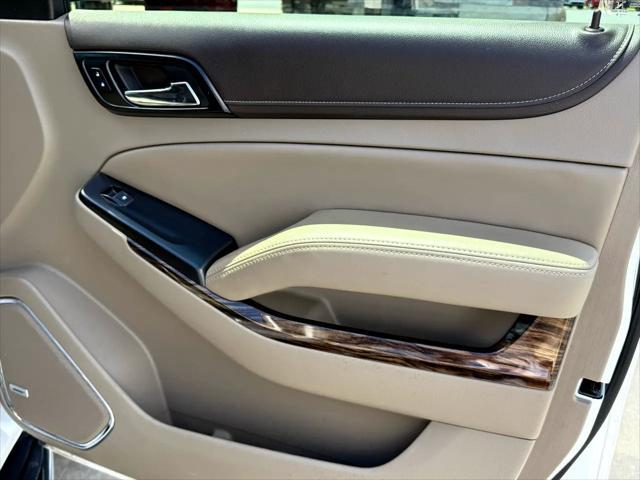 used 2019 GMC Yukon car, priced at $31,999