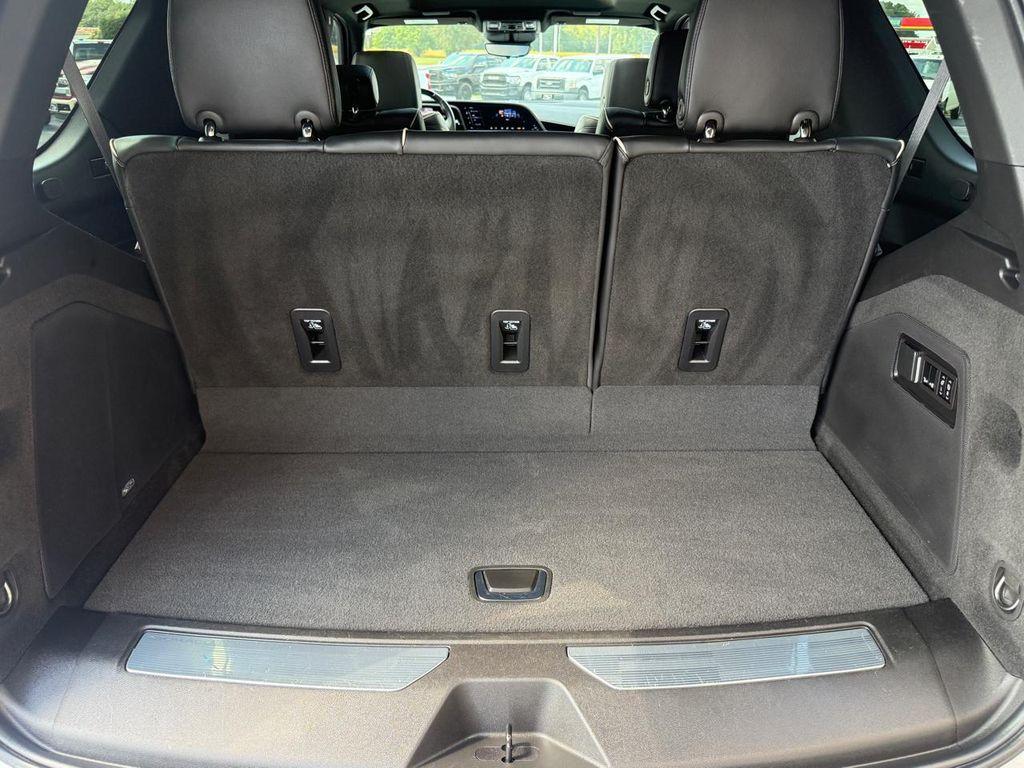 used 2023 Cadillac Escalade car, priced at $78,999