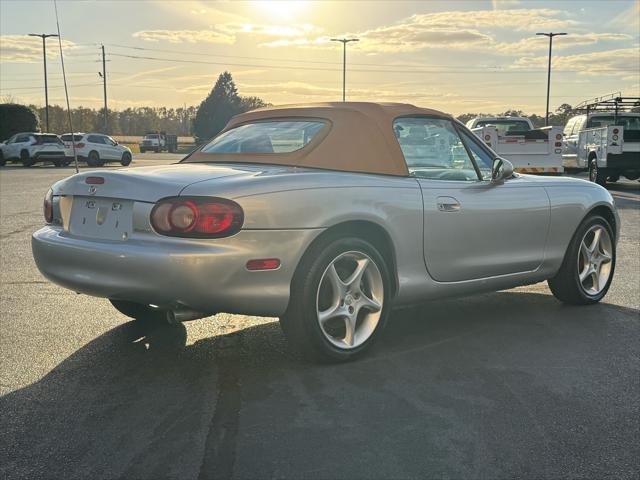 used 2001 Mazda MX-5 Miata car, priced at $8,999