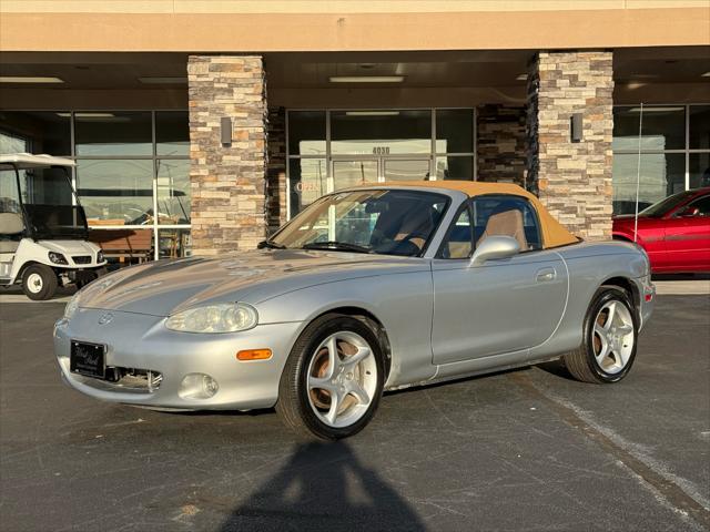 used 2001 Mazda MX-5 Miata car, priced at $8,999