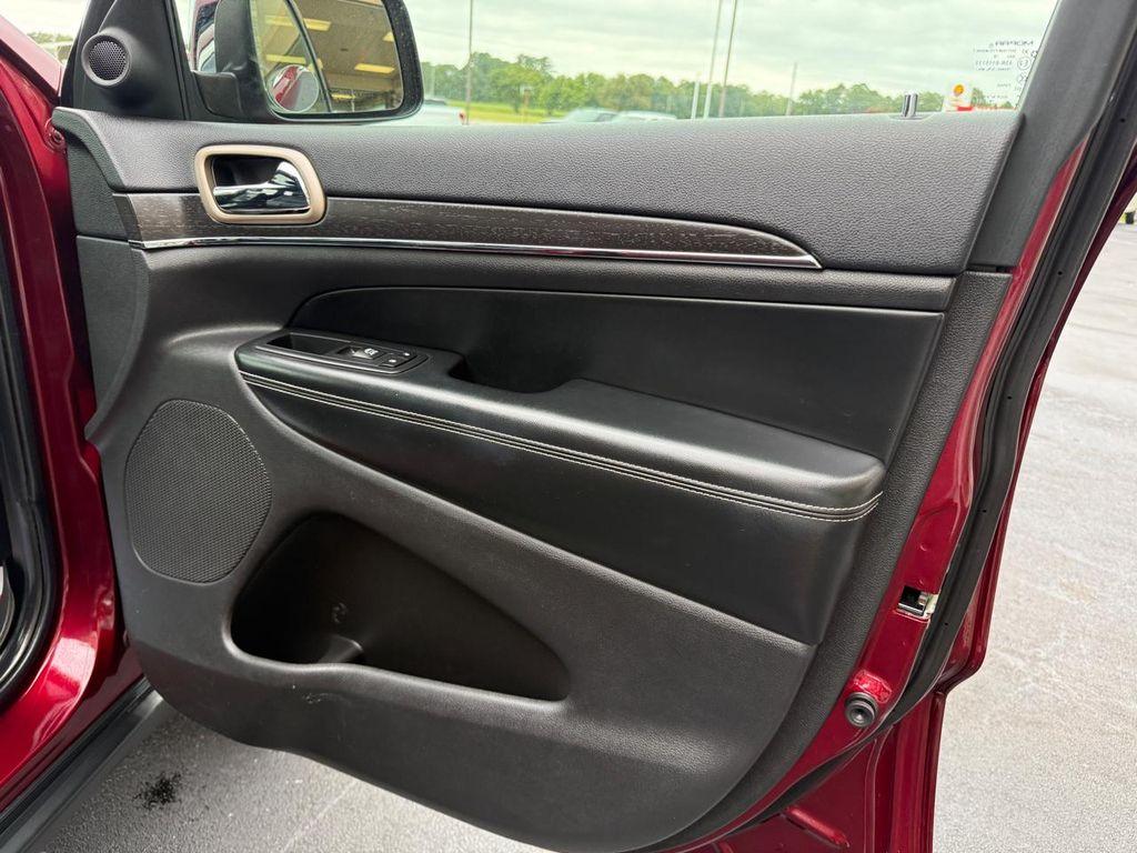 used 2017 Jeep Grand Cherokee car, priced at $15,999