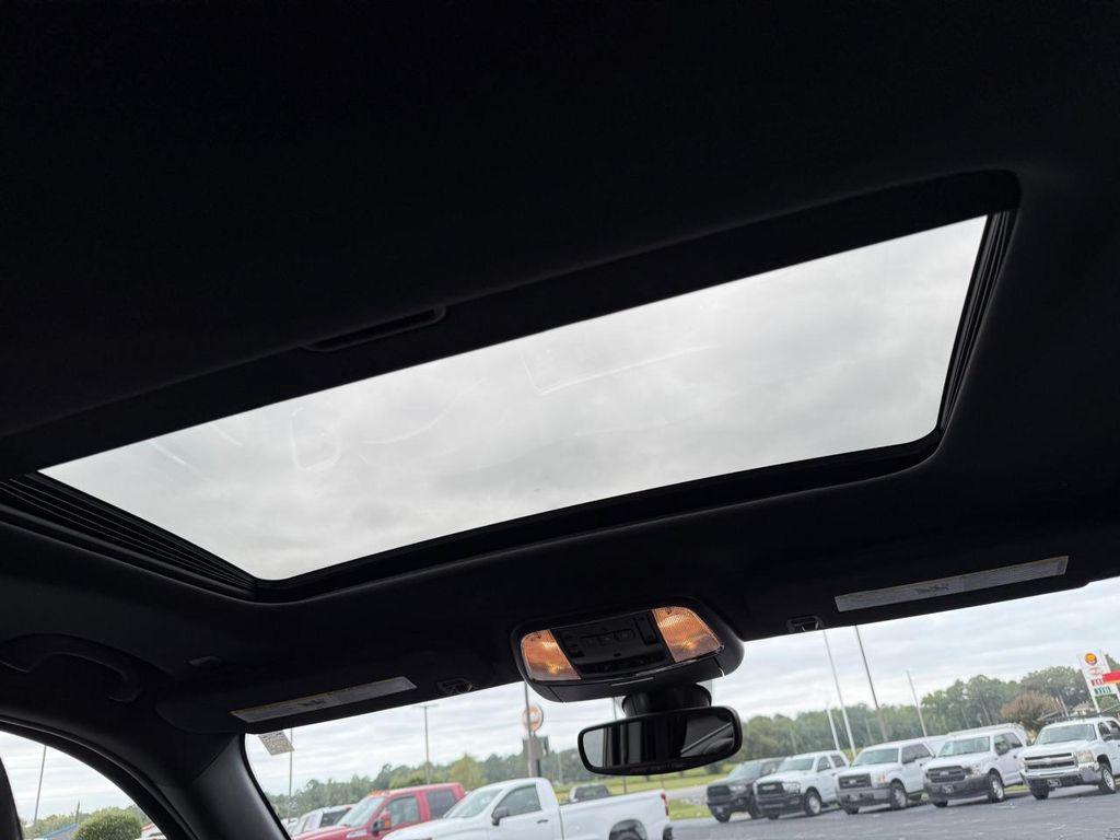 used 2017 Jeep Grand Cherokee car, priced at $15,999