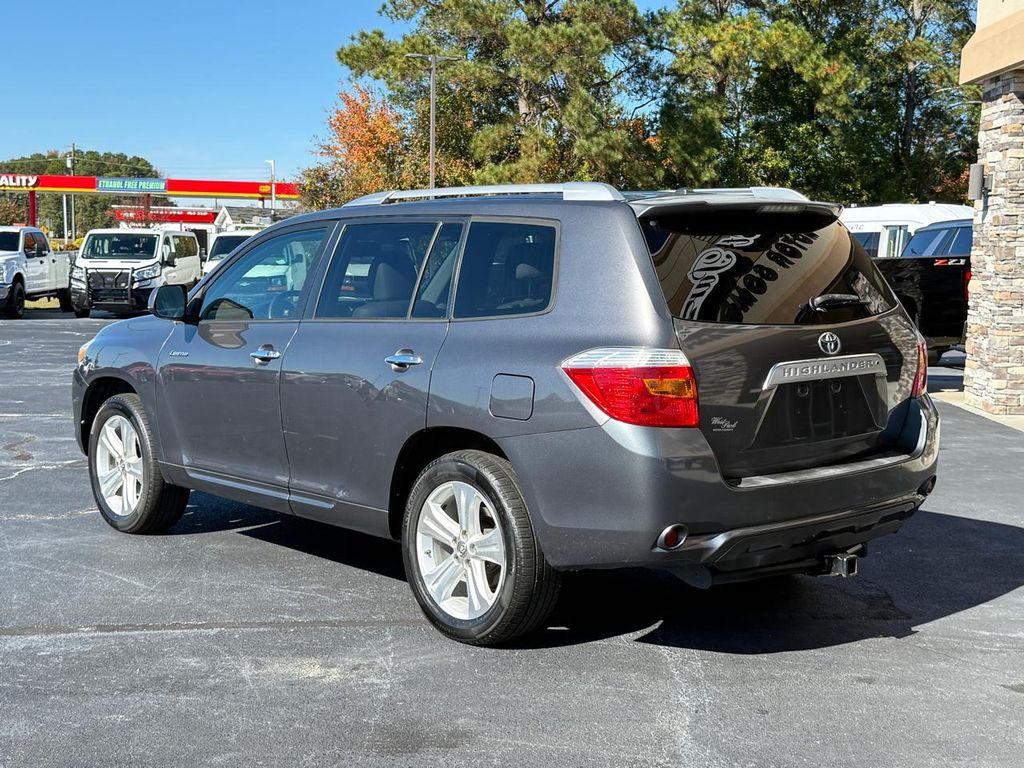 used 2010 Toyota Highlander car, priced at $8,999