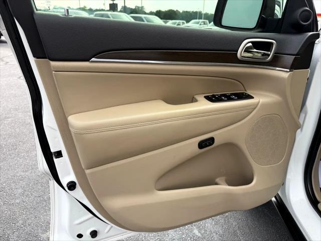 used 2017 Jeep Grand Cherokee car, priced at $14,999