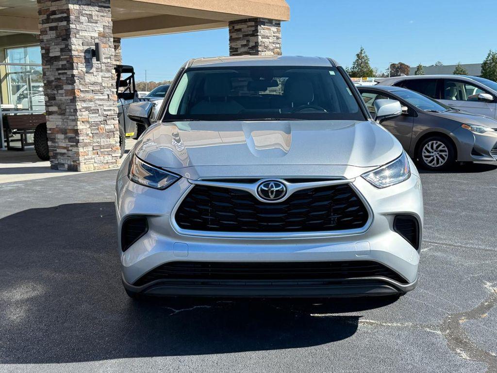 used 2021 Toyota Highlander car, priced at $29,750