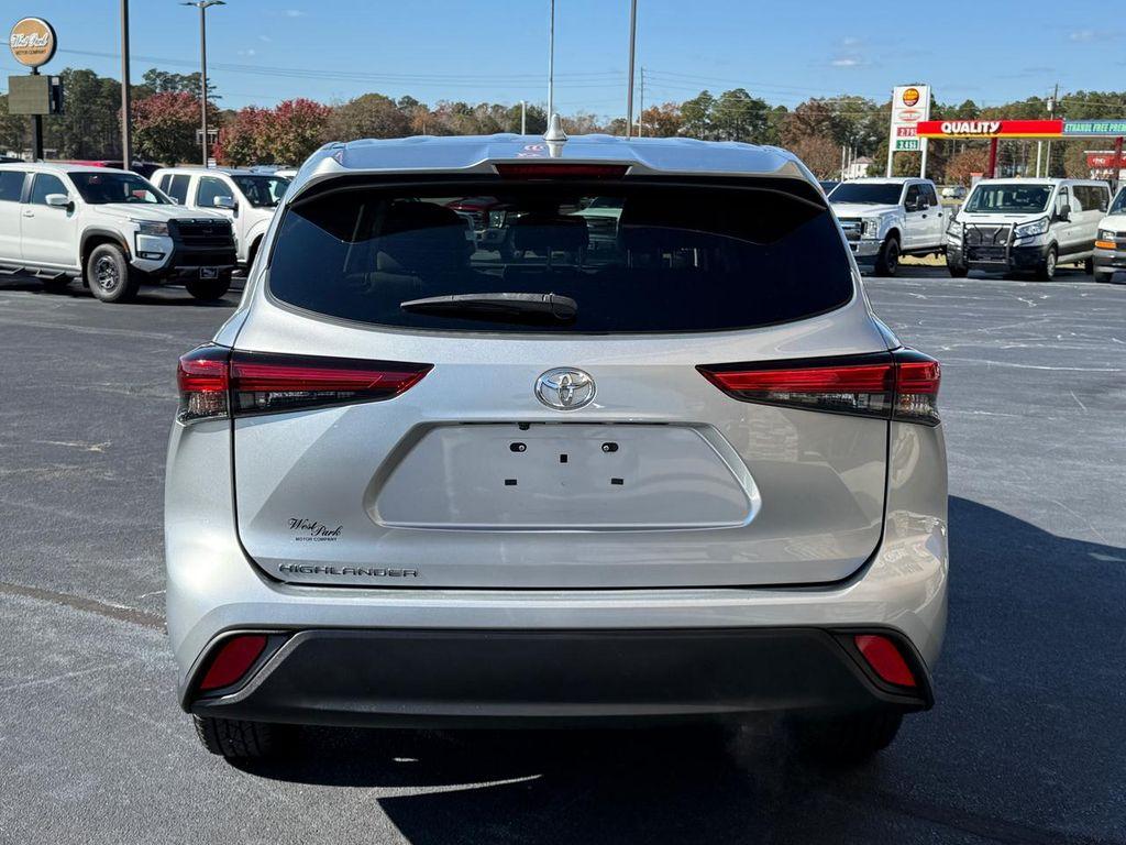 used 2021 Toyota Highlander car, priced at $29,750