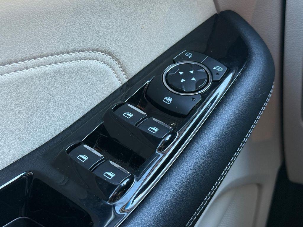 used 2019 Ford Edge car, priced at $16,999