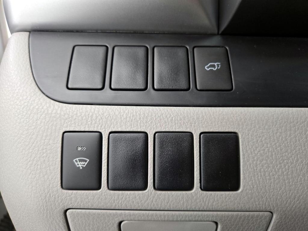 used 2016 Toyota Highlander car, priced at $25,998
