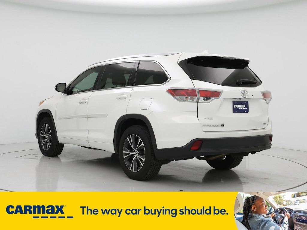 used 2016 Toyota Highlander car, priced at $25,998