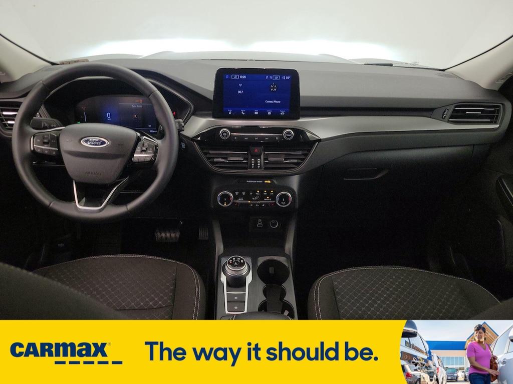 used 2024 Ford Escape car, priced at $22,998