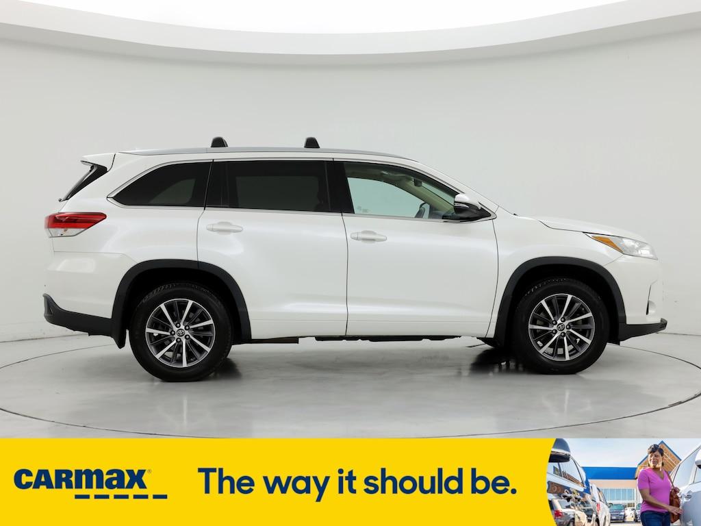 used 2018 Toyota Highlander car, priced at $23,998