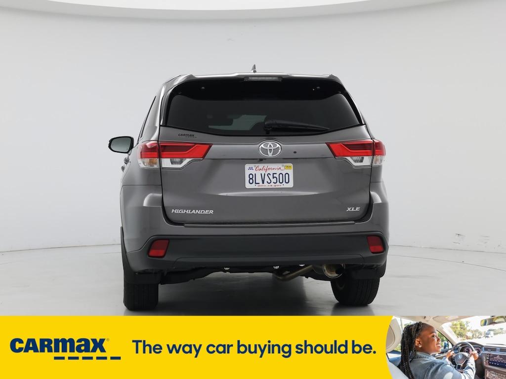 used 2019 Toyota Highlander car, priced at $34,998