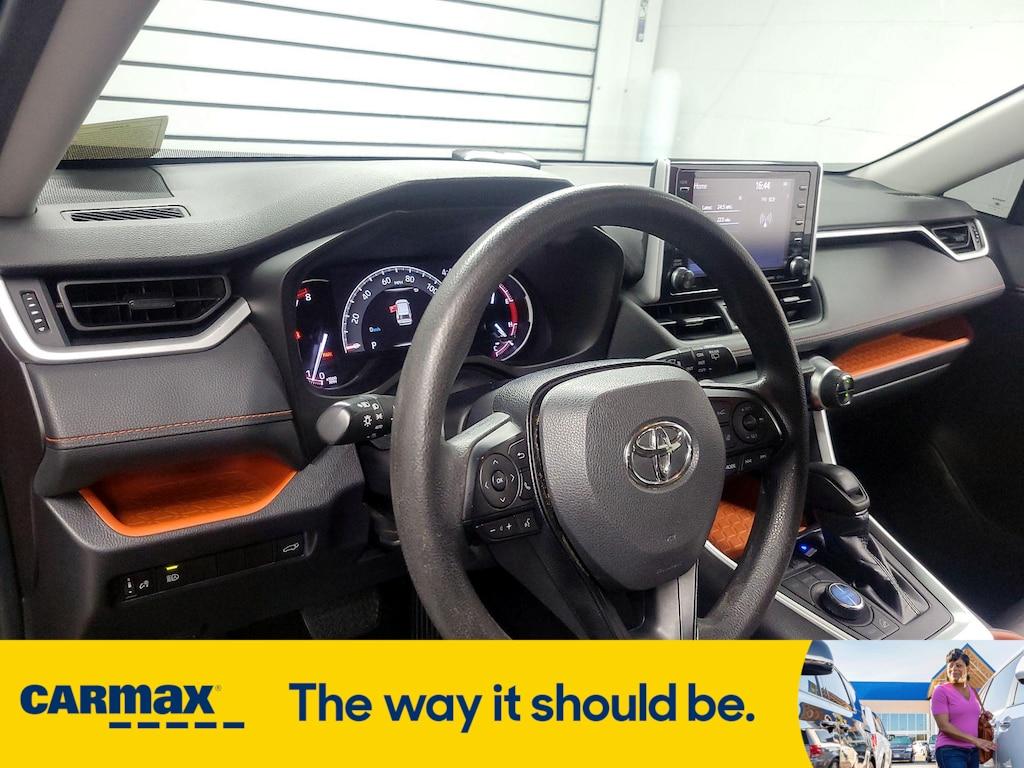 used 2019 Toyota RAV4 car, priced at $27,998