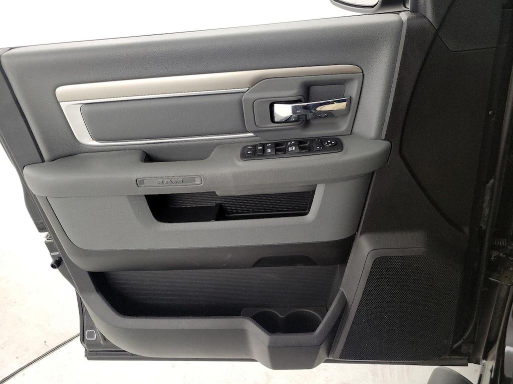 used 2019 Ram 1500 Classic car, priced at $28,998