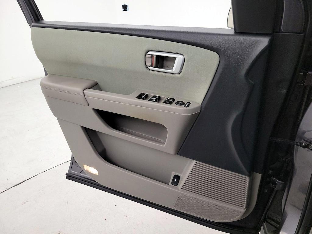 used 2015 Honda Pilot car, priced at $20,998