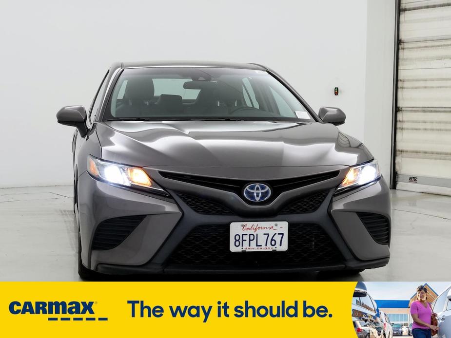 used 2018 Toyota Camry Hybrid car, priced at $19,998