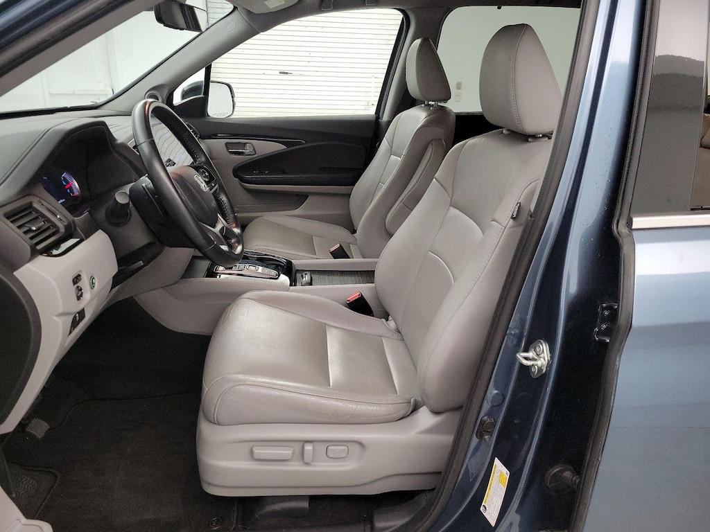 used 2019 Honda Pilot car, priced at $27,998