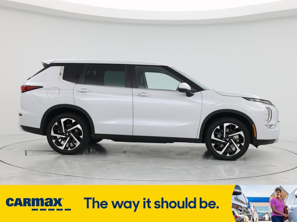 used 2023 Mitsubishi Outlander car, priced at $28,998