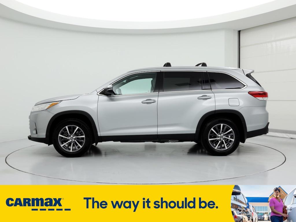 used 2019 Toyota Highlander car, priced at $32,998