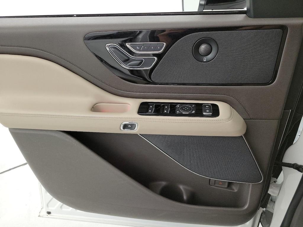 used 2022 Lincoln Aviator car, priced at $48,998