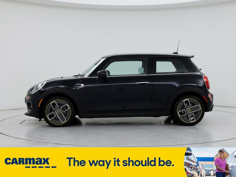 used 2021 MINI SE Hardtop car, priced at $23,998