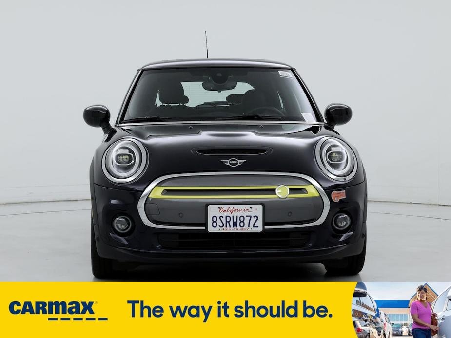 used 2021 MINI SE Hardtop car, priced at $23,998