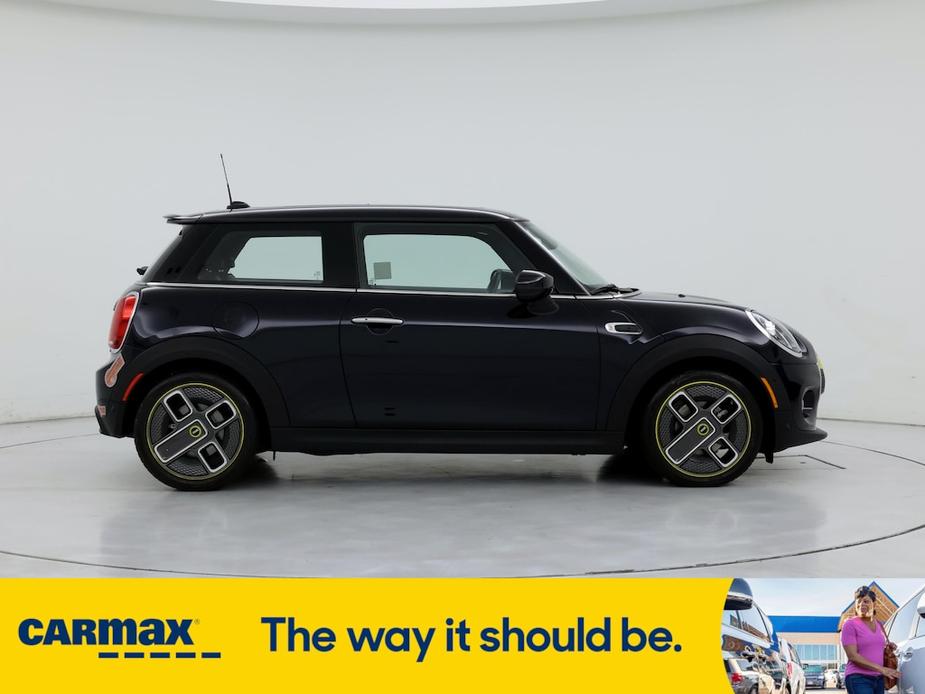 used 2021 MINI SE Hardtop car, priced at $23,998