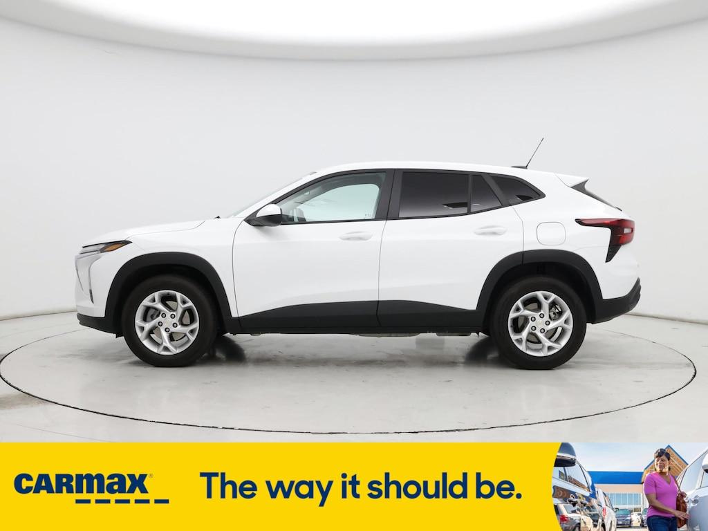 used 2024 Chevrolet Trax car, priced at $22,998