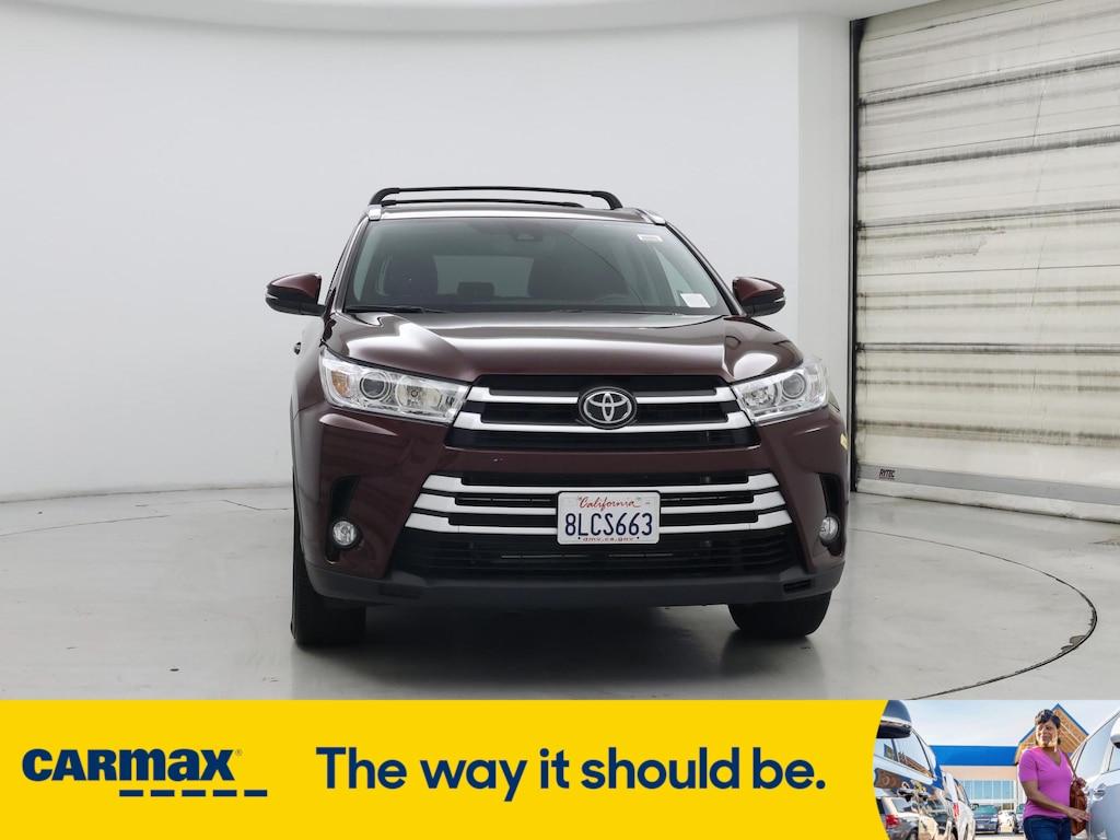 used 2019 Toyota Highlander car, priced at $36,998