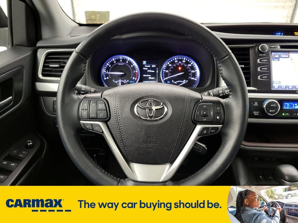 used 2019 Toyota Highlander car, priced at $36,998