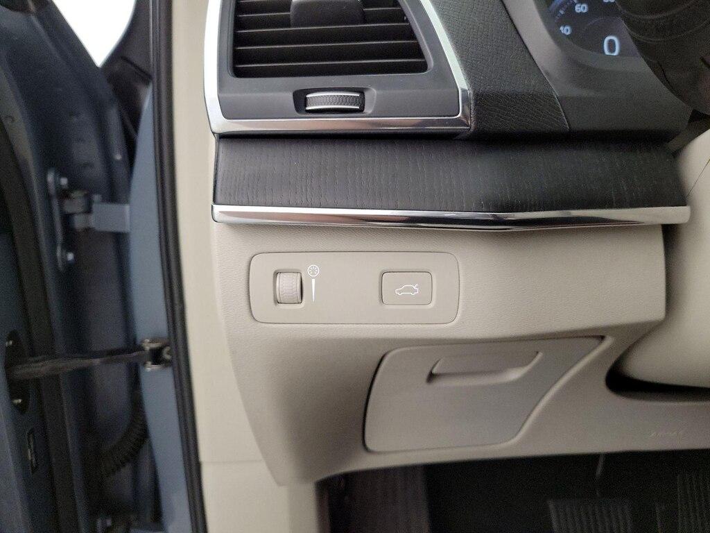 used 2020 Volvo XC90 car, priced at $25,998