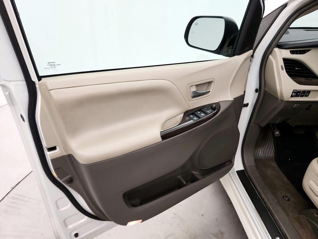 used 2017 Toyota Sienna car, priced at $23,998