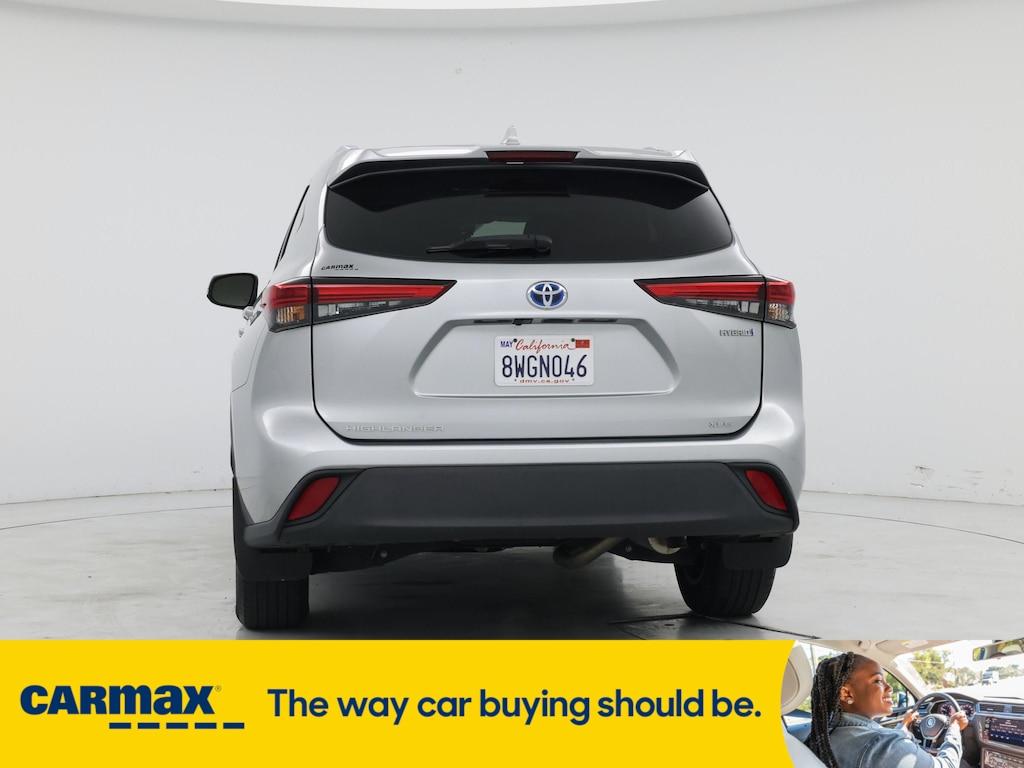 used 2021 Toyota Highlander Hybrid car, priced at $37,998