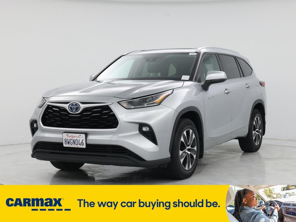 used 2021 Toyota Highlander Hybrid car, priced at $37,998