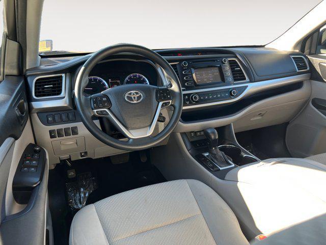 used 2017 Toyota Highlander car, priced at $21,350