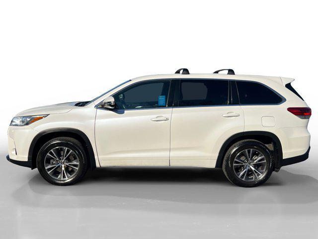 used 2017 Toyota Highlander car, priced at $21,350