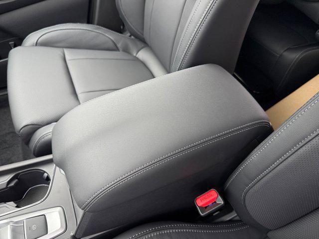 new 2025 Subaru Ascent car, priced at $47,079