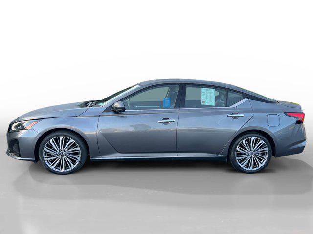 used 2023 Nissan Altima car, priced at $21,484