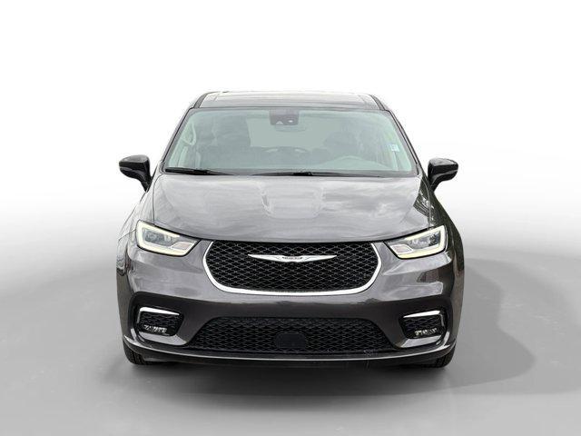used 2023 Chrysler Pacifica car, priced at $22,104