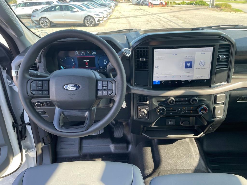 new 2025 Ford F-150 car, priced at $44,278