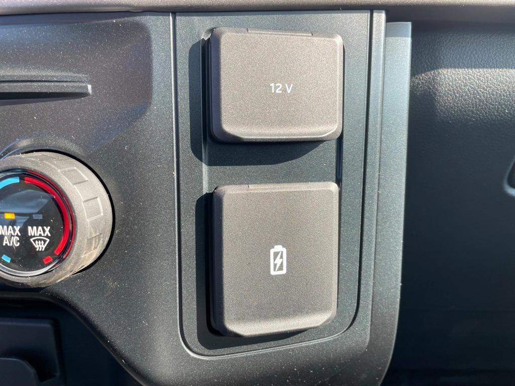new 2025 Ford F-150 car, priced at $44,278