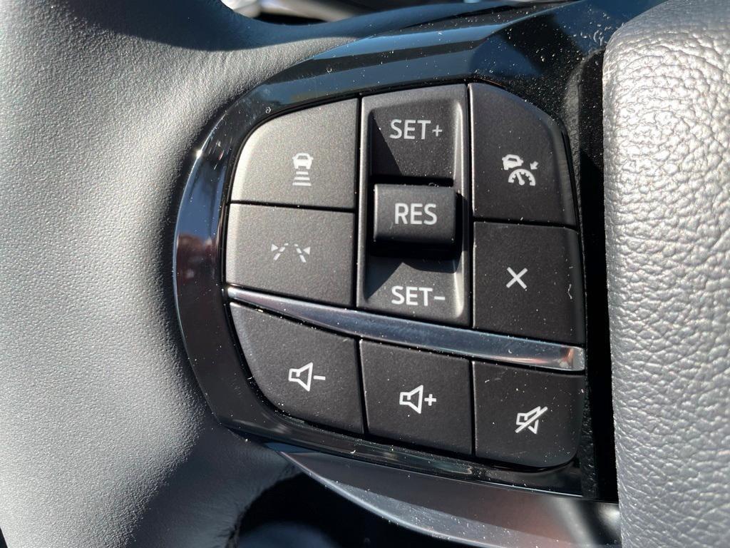 new 2025 Ford Explorer car, priced at $54,764