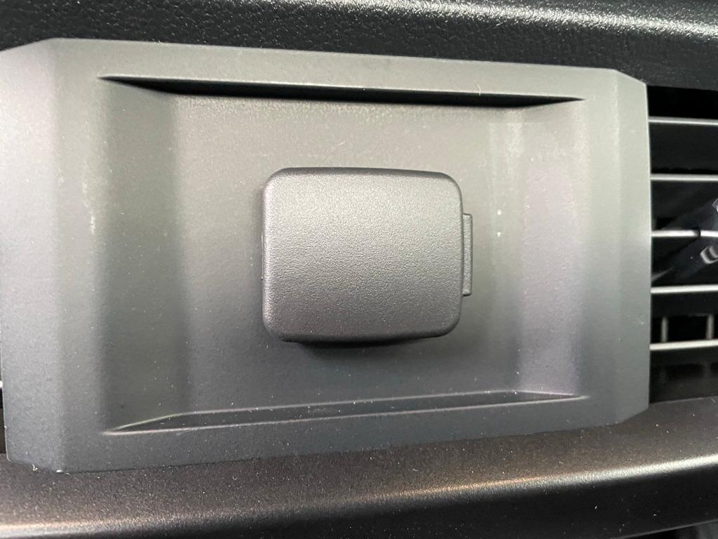 new 2025 Ford F-150 car, priced at $43,913