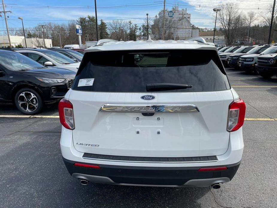 new 2024 Ford Explorer car, priced at $45,995