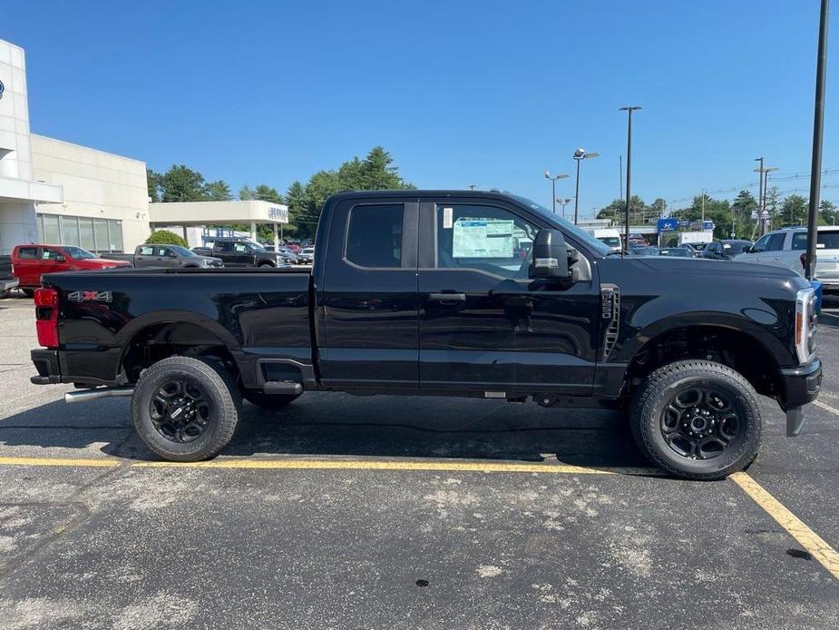 new 2024 Ford F-250 car, priced at $52,912