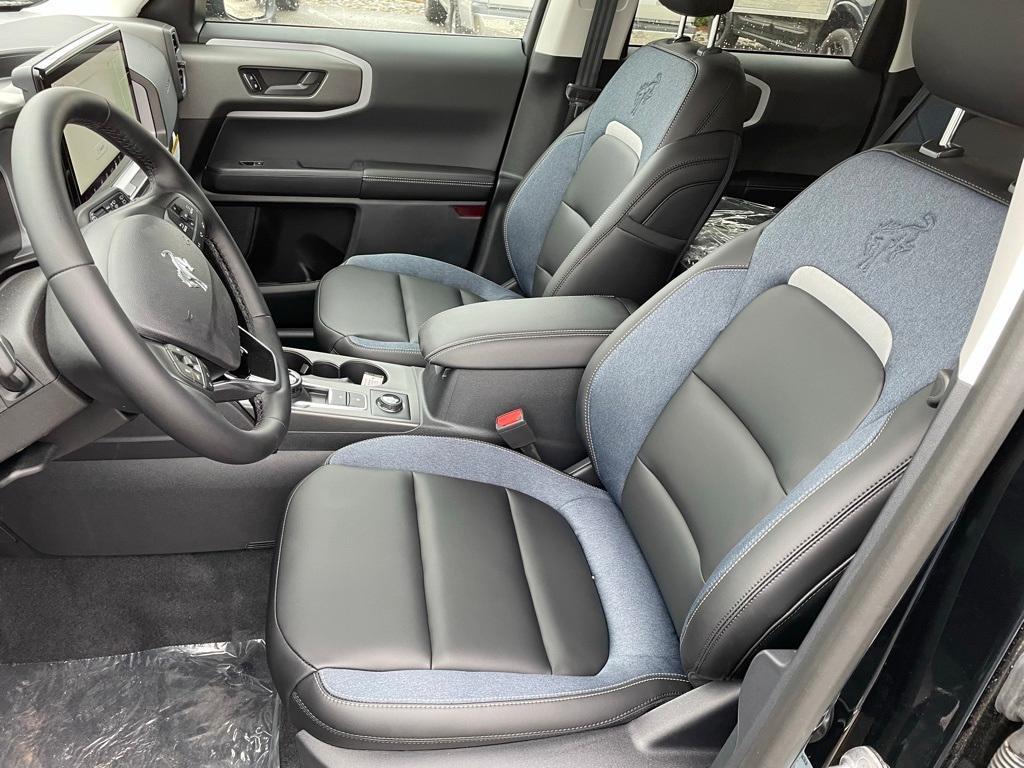 new 2025 Ford Bronco Sport car, priced at $37,502